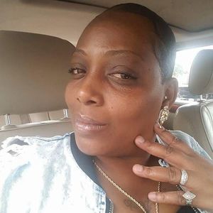 Meet your Posher, Lakeisha